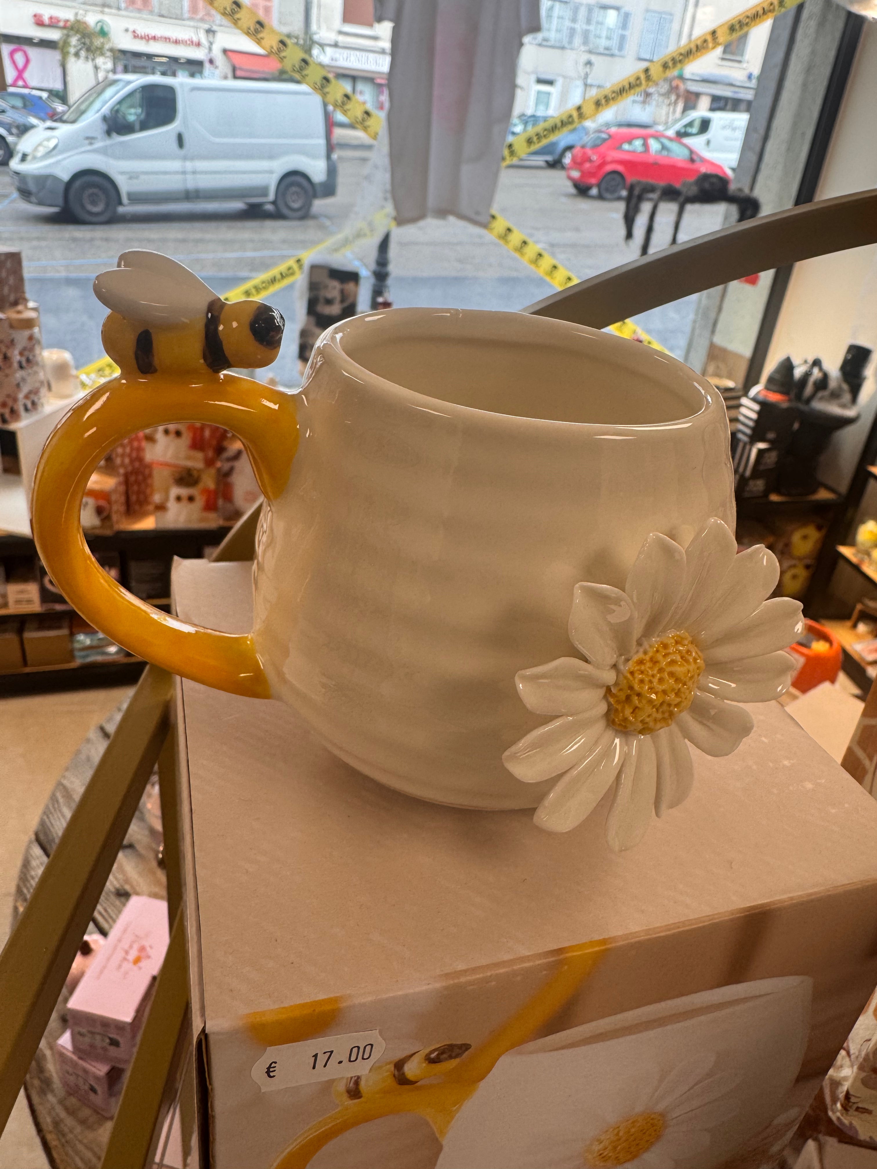 Mug « Abeille et marguerite »